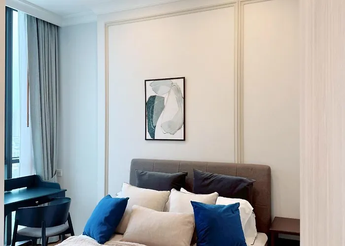 Newly Decorated Condo